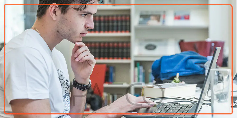 استفاده از مودل برای دوره آنلاین استفاده از مودل برای دوره آنلاین