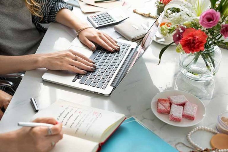 مشتریان فروشگاه اینترنتی مشتریان فروشگاه اینترنتی